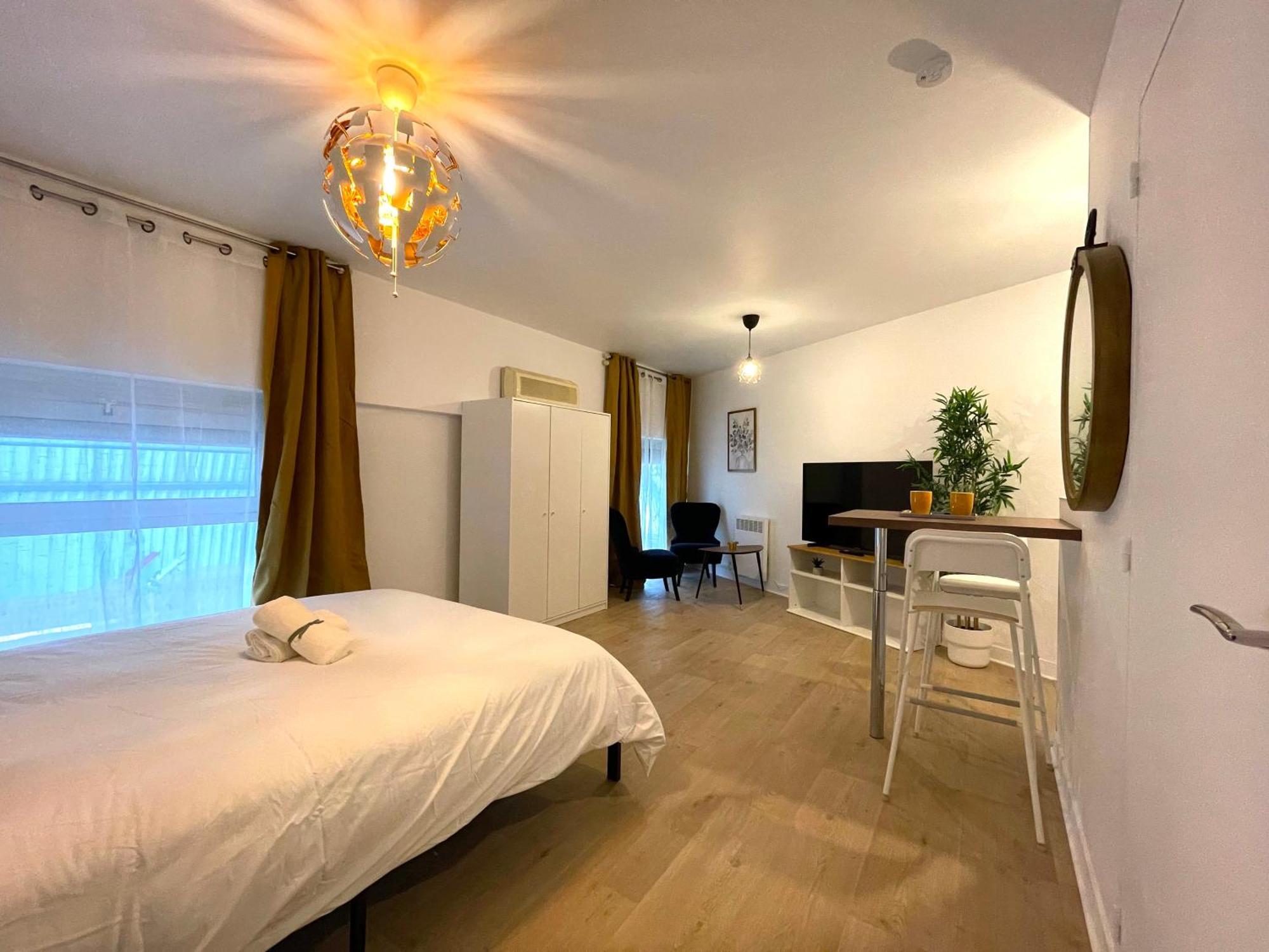 Les Entrepreneurs - Appartements Neufs Et Spacieux, Proche Rer C Et Aeroport Orly モランジ エクステリア 写真