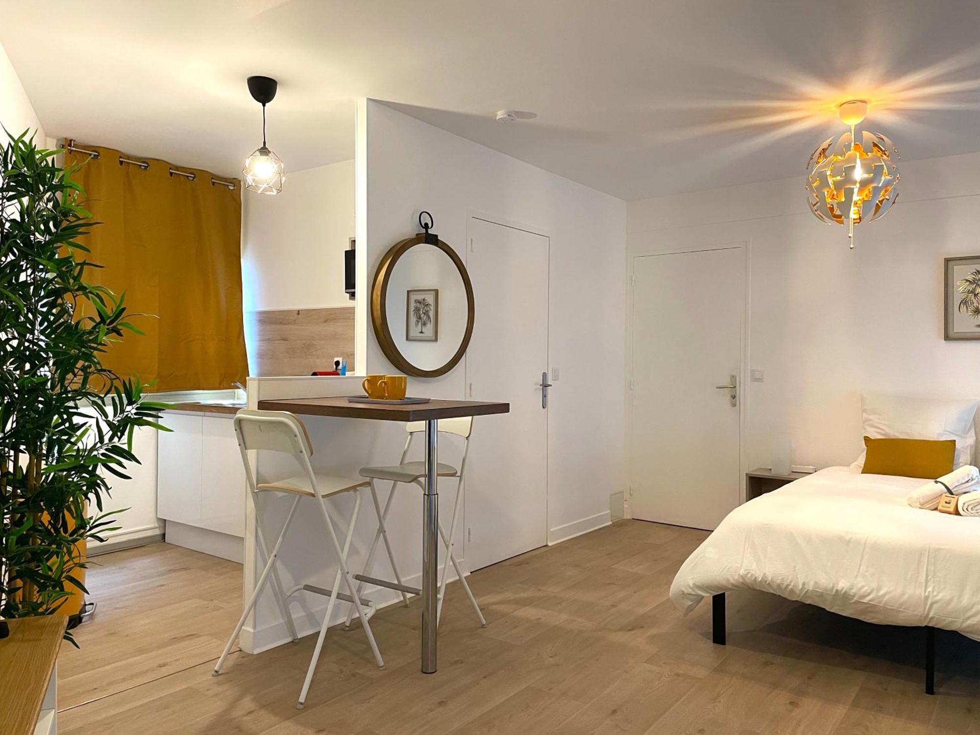 Les Entrepreneurs - Appartements Neufs Et Spacieux, Proche Rer C Et Aeroport Orly モランジ エクステリア 写真