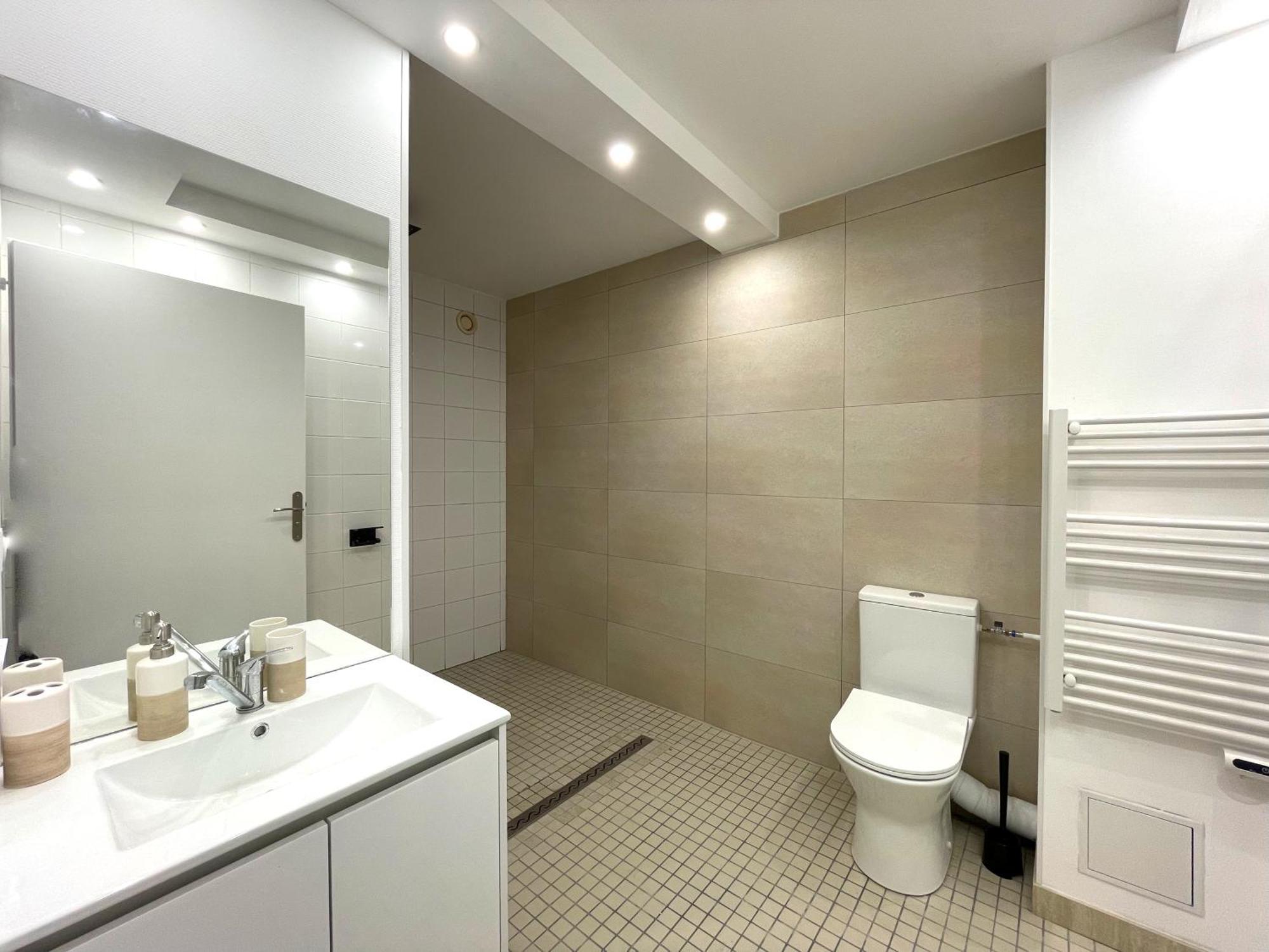 Les Entrepreneurs - Appartements Neufs Et Spacieux, Proche Rer C Et Aeroport Orly モランジ エクステリア 写真